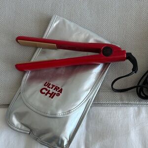 Ultra CHI Red Hair Straightener with Silver Pouch